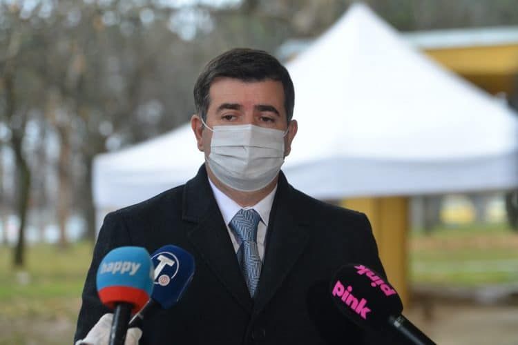 Đerlek: U poslednjoj nedelji avgusta odluka o tome kako će izgledati nastava