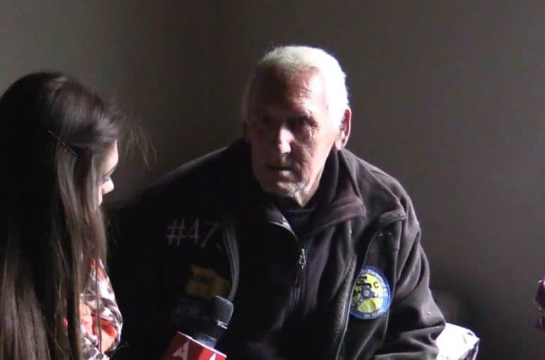 Novopazarac Enver Brničanin dobio struju posle dve godine (video)