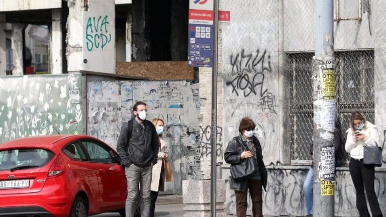 Korona virus: U Srbiji preminulo još 37 ljudi, Izraelci slave Pashu uz ograničena okupljanja