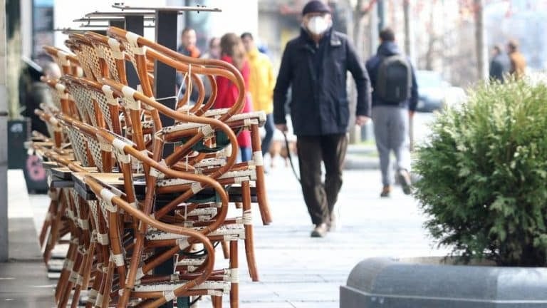 Korona virus: U Srbiji preminulo još 32 ljudi, vakcina AstraZeneka potpuno bezbedna – studija u SAD