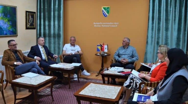 Osnovna škola u Dugoj Poljani nosiće ime dr Dževada Ljajića