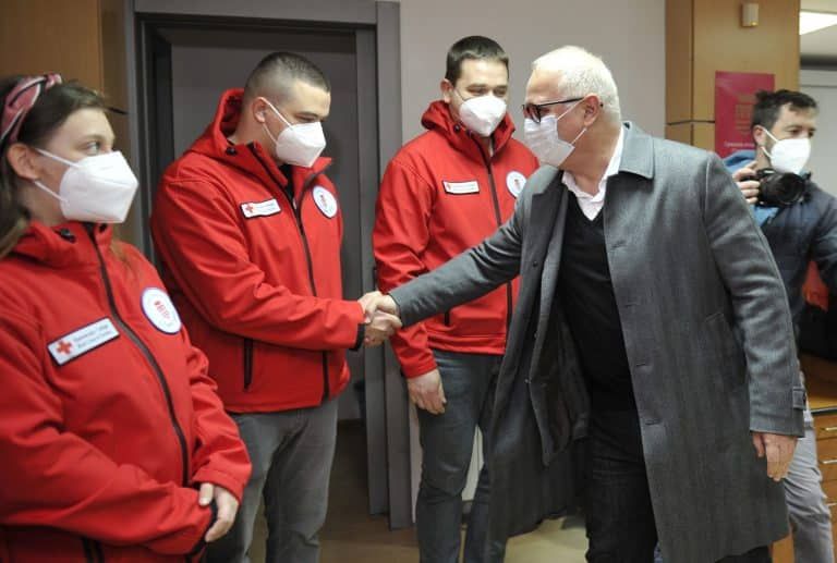 Vesić: Od 8. maja otvaraju se potpuno ugostiteljski objekti