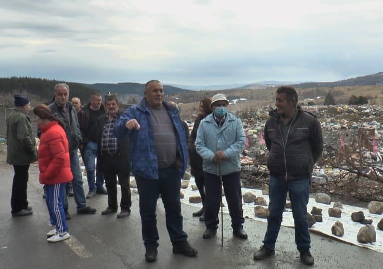 Propali pregovori, blokada deponije ostaje