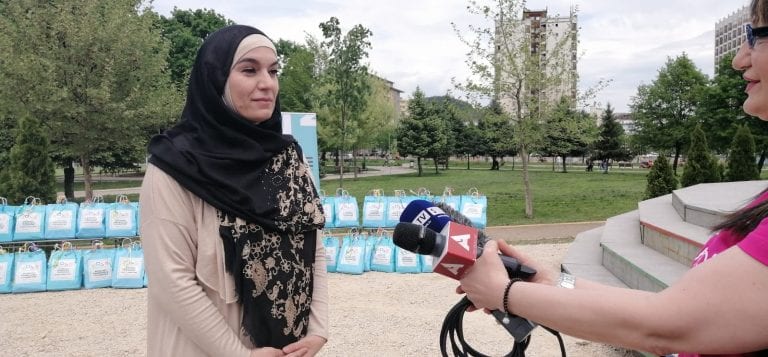 Bajramski pokloni deci sa autizmom (video)