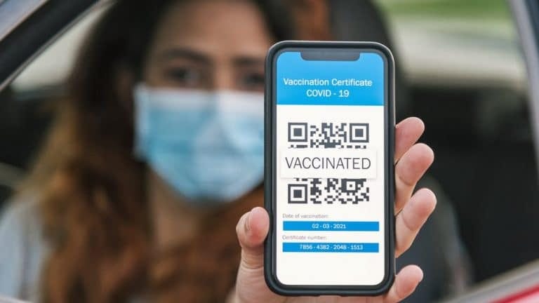 Korona virus i putovanja: Šta je digitalni sertfifikat EU i kako funkcioniše