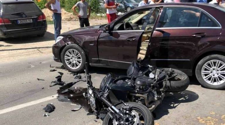 Povređen motociklista u udesu kod “Stiga”