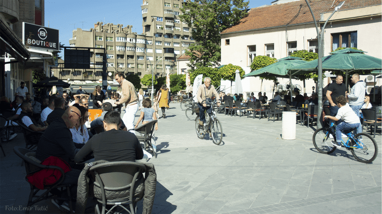 Penzija na oko 50 odsto plate: Sprečiti dalji pad