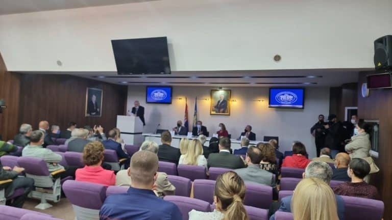 Ružić čestitao Dan studenata: Obrazovanje je strateški prioritet Srbije