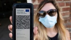 Digitalni zeleni sertifikat i Evropska unija: Kako na granicu, a kako u kafić u EU