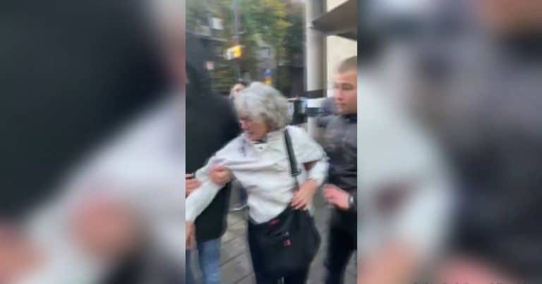 Snimak privođenja Aide Ćorović (video)