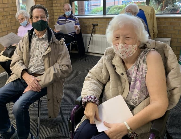 Korona virus: U Srbiji još 35 preminulih, dve doze vakcine nisu dovoljne kod omikron soja, treća je ključna, pokazuje britanska studija