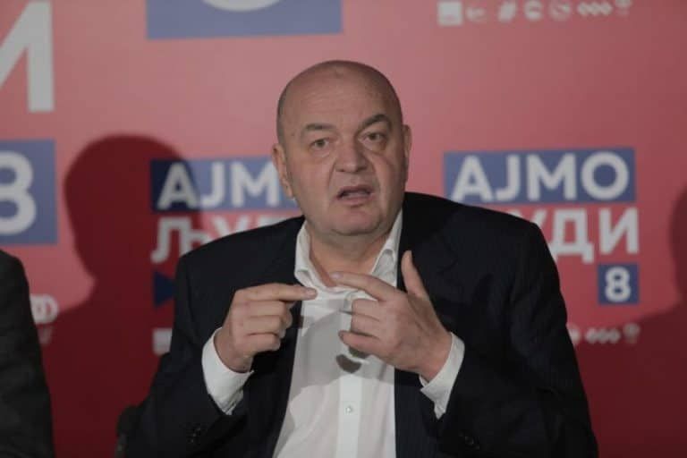 Vujošević: Želja mi je da budem Vesić
