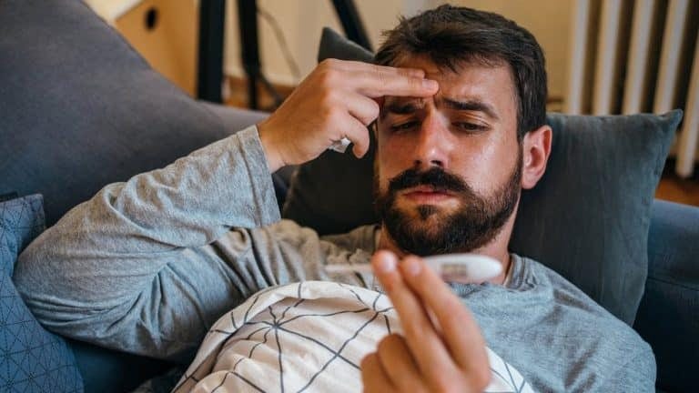 Korona virus: Da li mogu da se zarazim omikronom ponovo