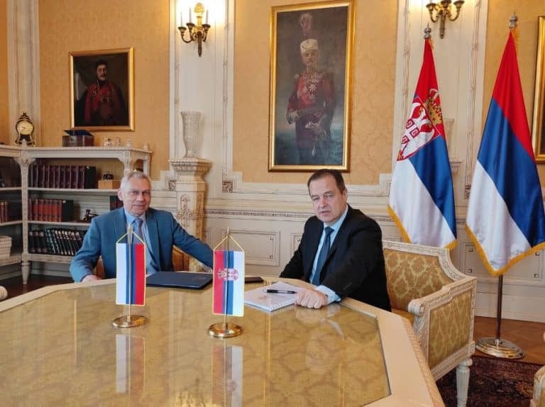 Dačić: Srbija uvek posvećena miru, nadam se diplomatskom rešenju u Ukrajini