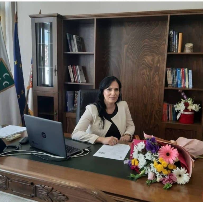 Uskršnje čestitke uputina predsednica Skupštine grada