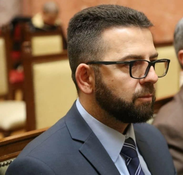 Nakon raspuštanja Gradskog odbora SPP Novi Pazar, oglasio se Zećirović