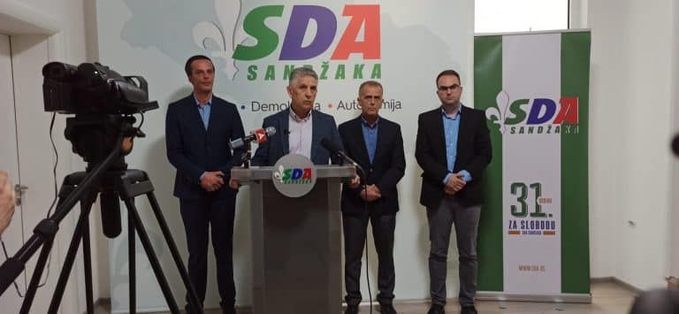 Ugljanin: Situacijom u Tutinu treba da se bave građani Tutina (video)