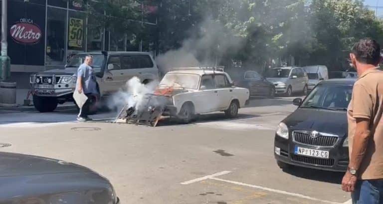 Požar na vozilu novopazarskih tablica