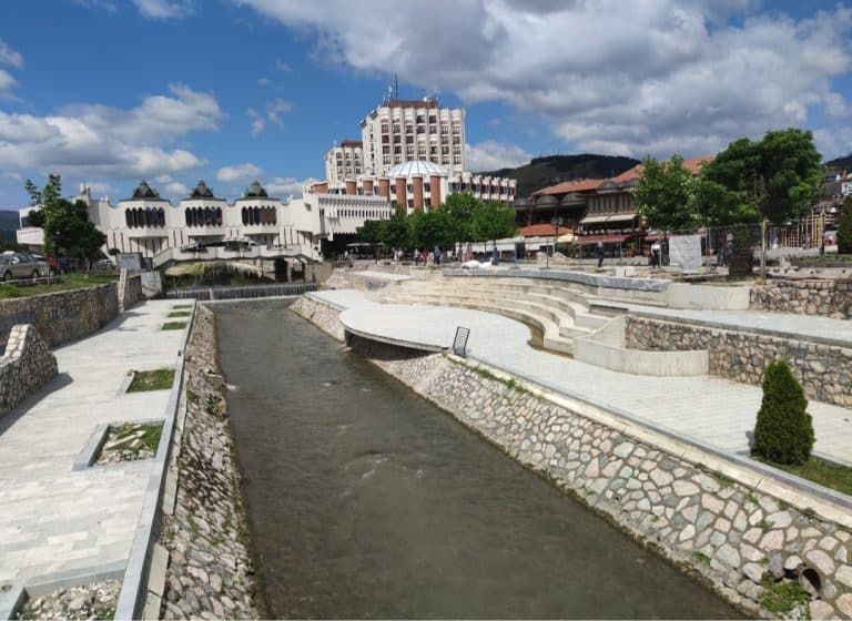 Uređenje obale Raške kasni, nadzorni organ predložio dodatne radove