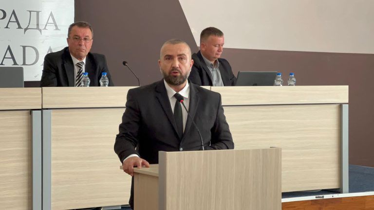 Muratović objavio da je napadnut, a u policiji on prijavljen za napad?