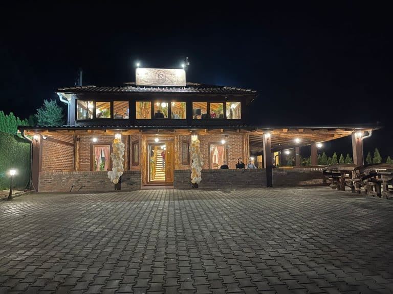 Otvoren „Restoran 87“ (video)