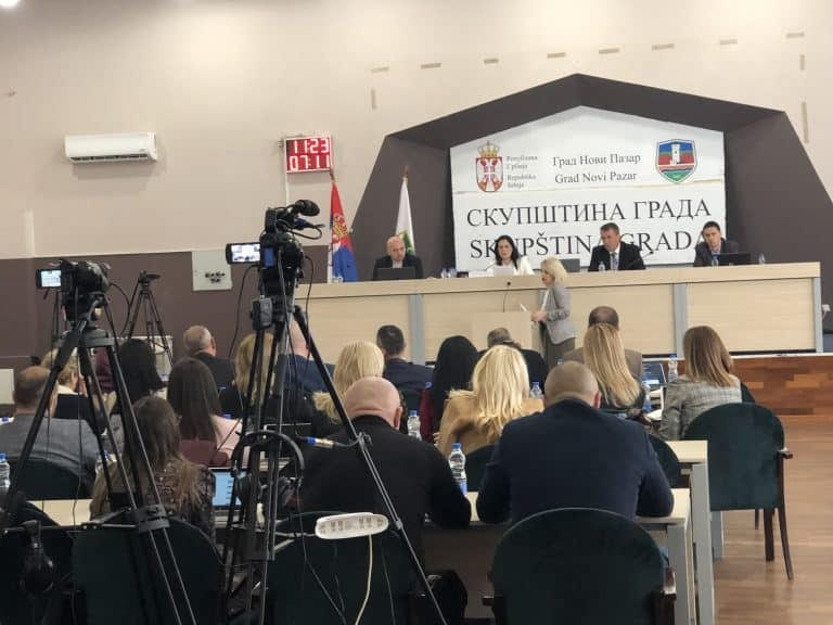 Mančiću i Nedeljkoviću produžen mandat, SDA kritikovala odluku