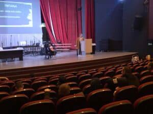 Dodeljeno 600 auto-sedišta za decu (video)