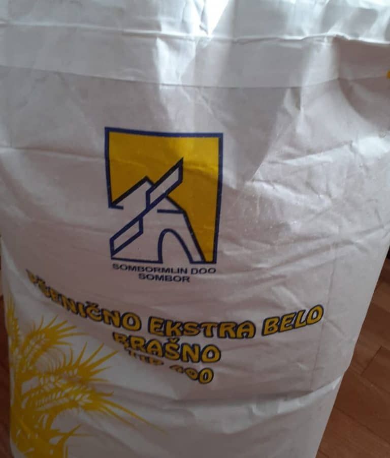 Do kraja godine produženo ograničenje cena naftnih derivata, brašna još tri meseca