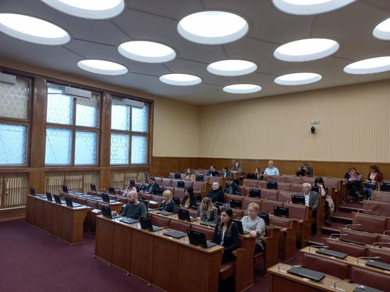 Usvojena odluka o izgledu glasačkih listića