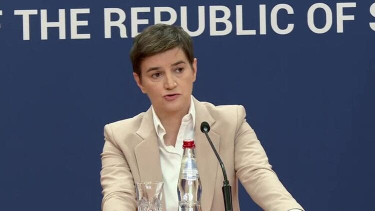 Brnabić: Brnabić: Do 2026. godine prosečna plata 1.000 evra, a penzija 500 evra