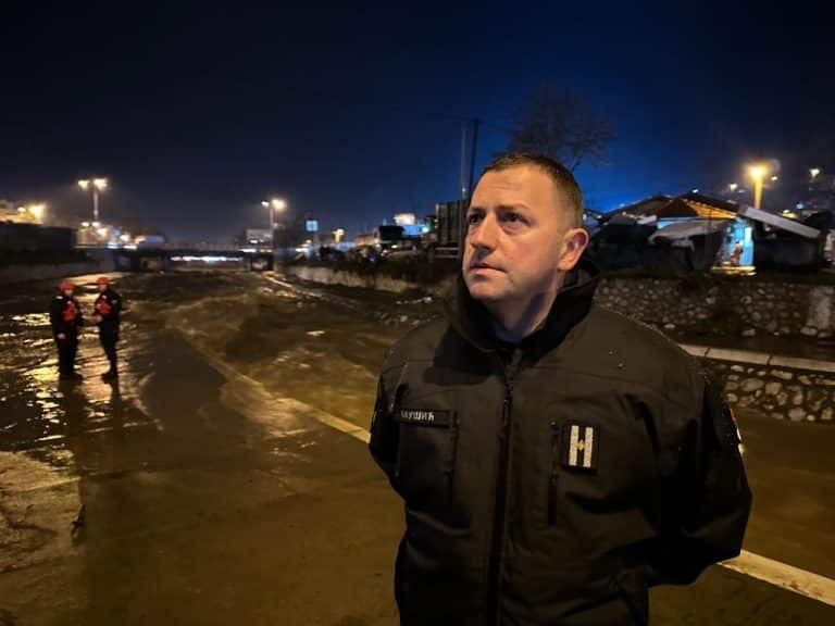 Čaušić: Pet osoba evakuisano u Novom Pazaru (VIDEO)