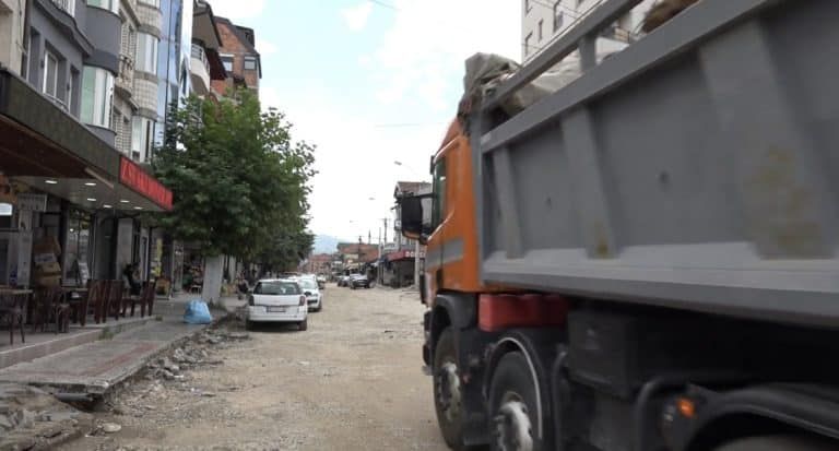 Asfalitranje ulica na čekanju, obustavljen tender nakon četiri meseca