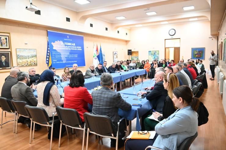 BNV podelilo lektire za nastavu na bosanskom jeziku