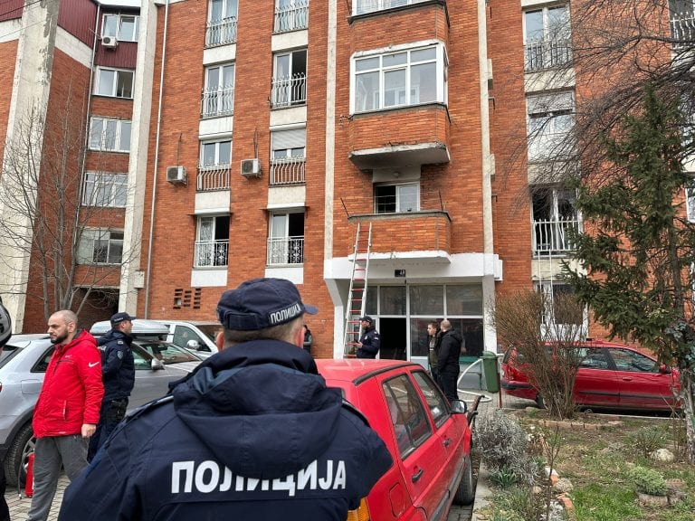 Četvoro dece izgorelo u požaru u Novom Pazaru (video)