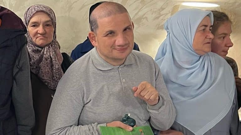 Korisnici Udruženja MNRO Tahir Taša Delić predstavili svoje radove građanima Novog Pazara (video)