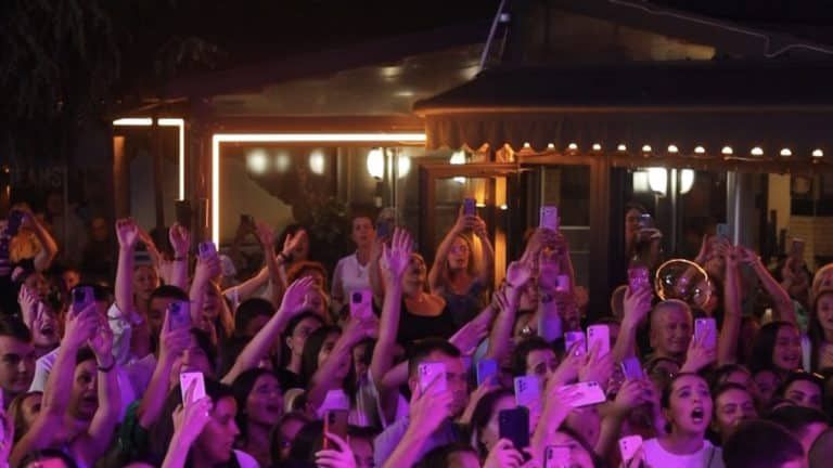 Novi Pazar nije umro, za razliku od mnogih gradova u Srbiji (VIDEO)