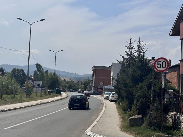 MUP: Novopazarci vozili preko 100 na sat na mestima gde je dozvoljeno 60, izrečeno 417 kazni za samo sedam dana