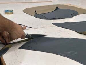 Radnik fabrike nameštaja Tahirović: “Bude i težih i lakših dana, ali u suštini zanimljivo je“ (VIDEO)