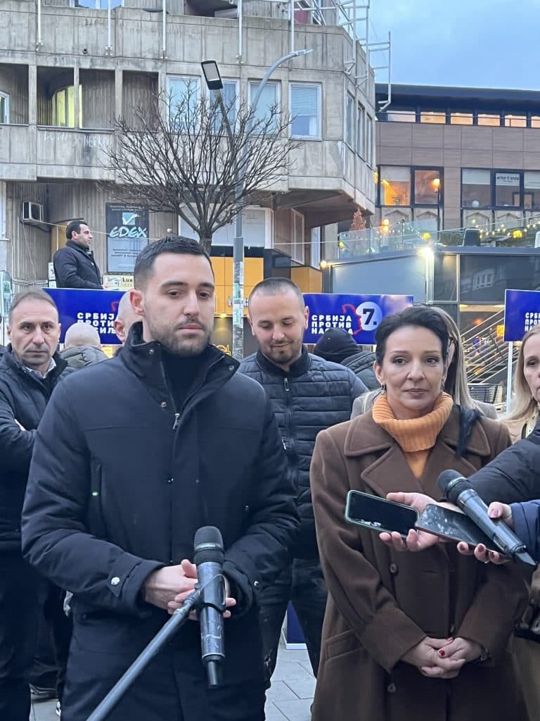 Marinika Tepić u Novom Pazaru: Izađite da glasate (VIDEO)