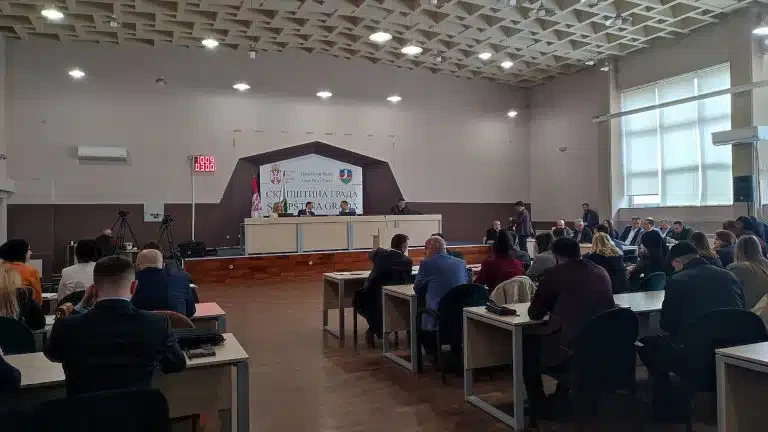 Skupština o kadrovskim promenama i upravljanju objektima  (UŽIVO VIDEO)