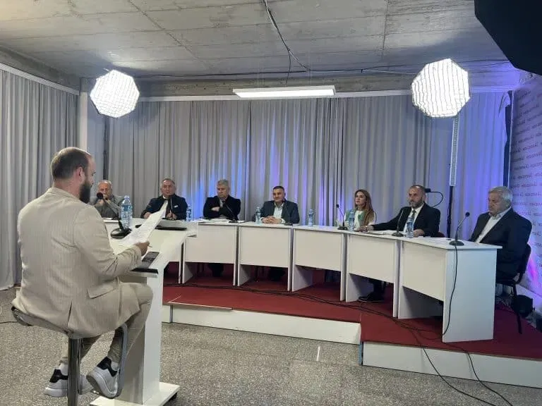 Da li su političari iz Sjenice izbegli jasan stav o rezoluciji o genocidu u Srebrenici?