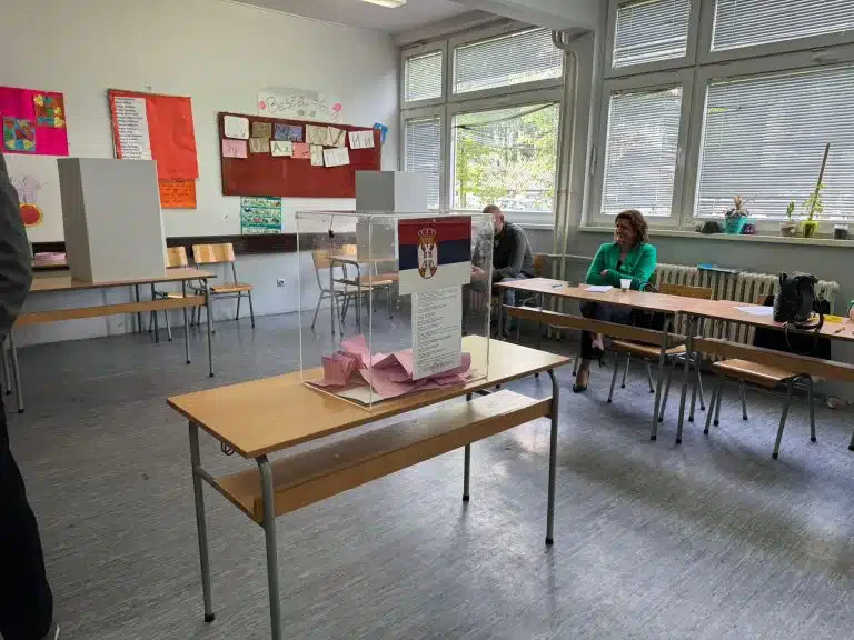 Otvorena sva biračka mesta u Sjenici i Tutinu