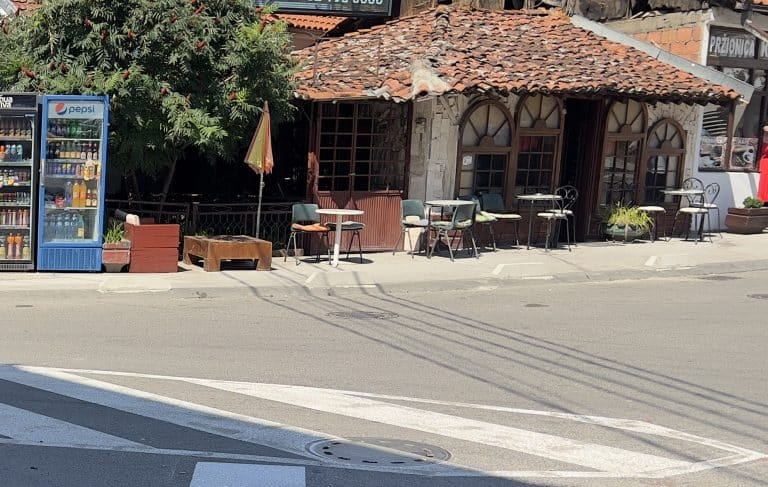 U naselju Parice postavljeni nadivičnjaci i obeleženo mesto za ostrvo, uskoro izgradnja fizičkog ostrva