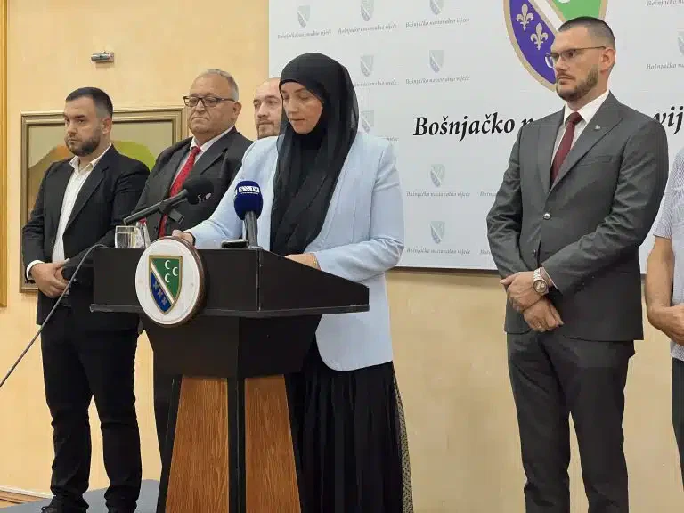 Predsednica BNV: Nova-stara koalicija između SDA i SDP je zarad parčeta vlasti u sandžačkim opštinama (VIDEO)