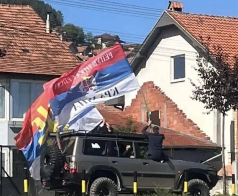 Zastave Republike Srpske Krajine izazvale burne reakcije u Novom Pazaru