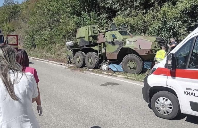 N1: Petočlana porodica iz Raške poginula u sudaru sa vojnim transporterom na Ibarskoj magistrali