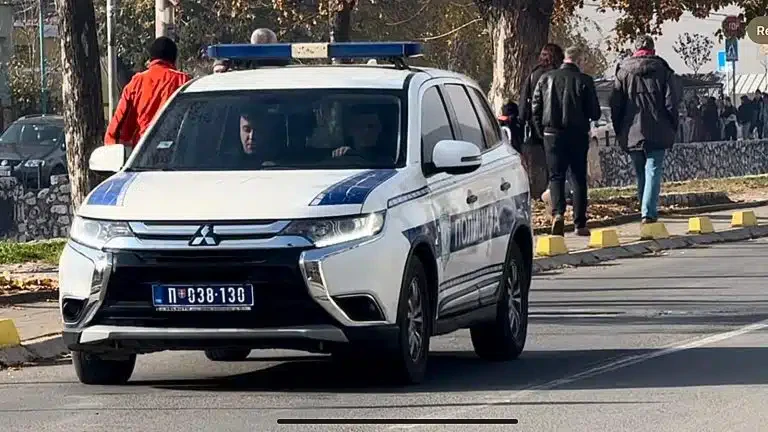 Tragedija u Novom Pazaru: Preminulo dvogodišnje dete, uzrok smrti nepoznat (VIDEO)