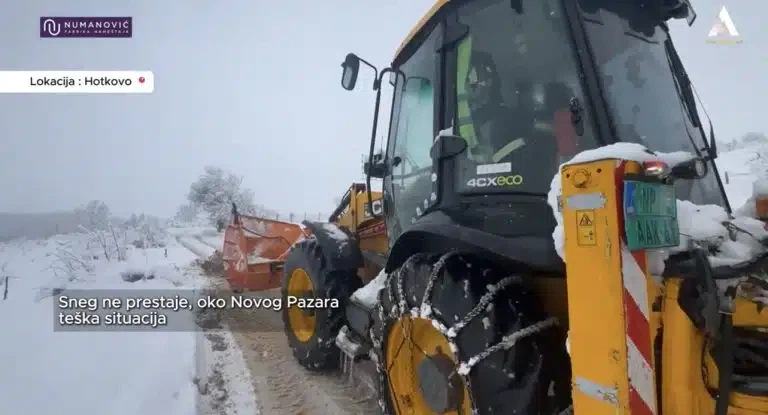 Sneg ne prestaje, otežana situacija oko Novog Pazara (VIDEO)