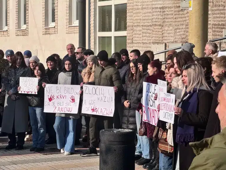 Peti protesti građana u Novom Pazaru (VIDEO)