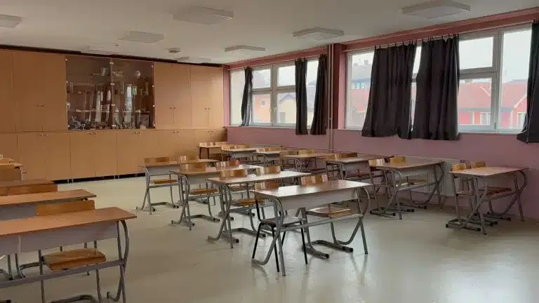 Štrajk u školama u Novom Pazaru? (VIDEO)